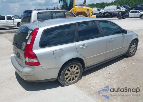2006 Volvo V50 T5 z USA, uszkodzony, nr VIN YV1MW682362161409